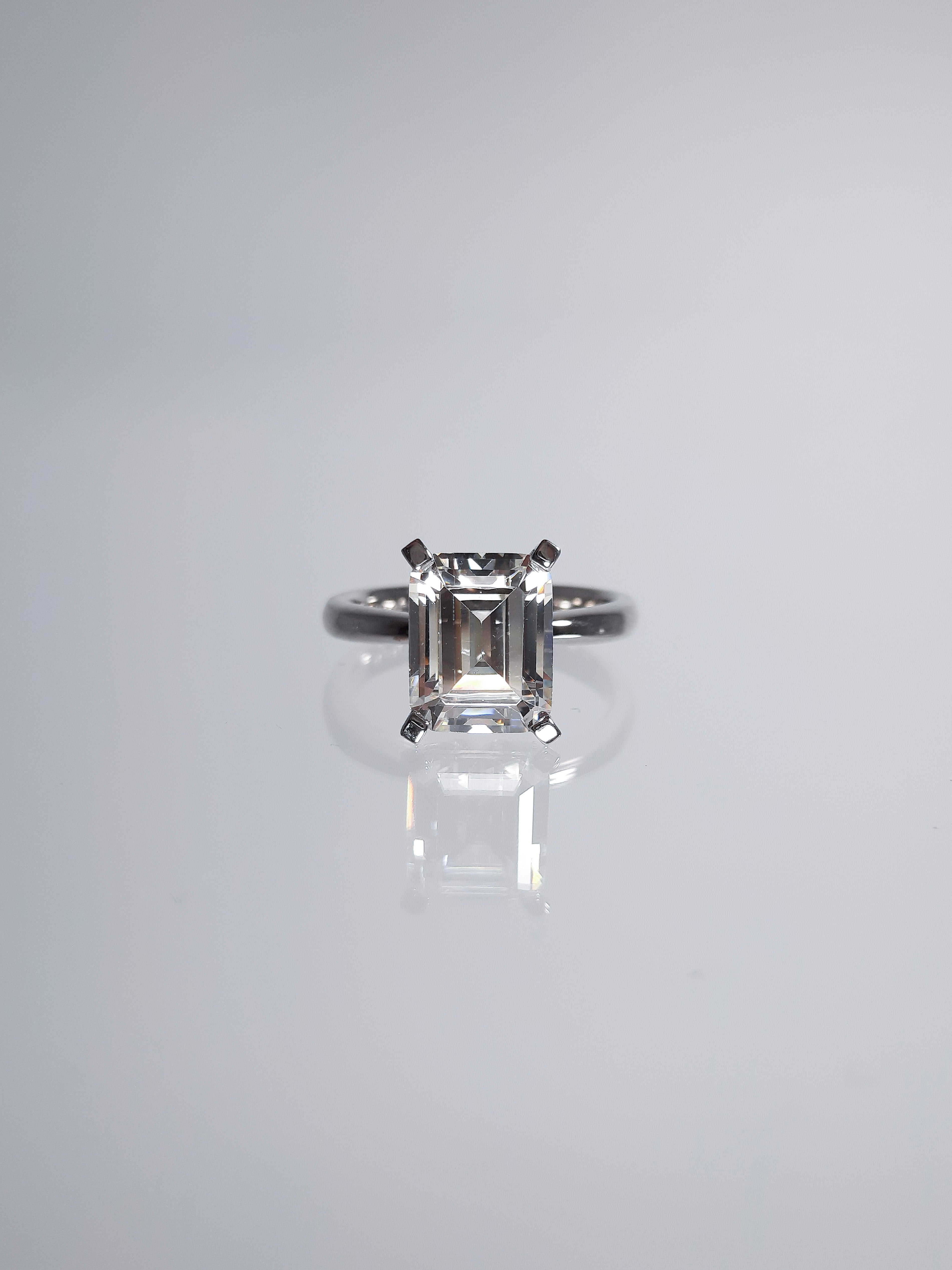 ZANA SOLITAIRE RING